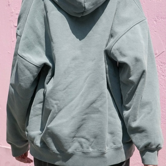 NWT Brandy Melville Carla Hoodie - Picture 3 of 3